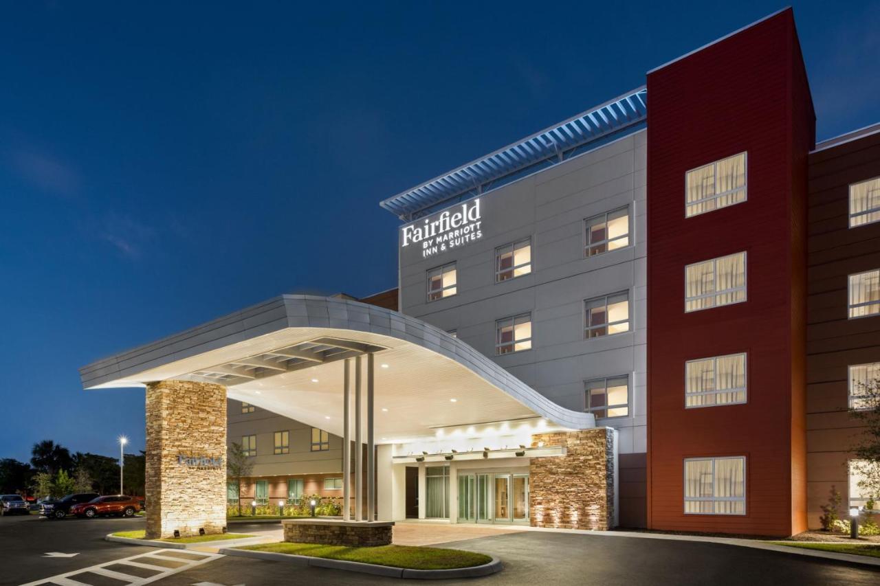 Fairfield By Marriott Inn & Suites Bonita Springs Exterior photo